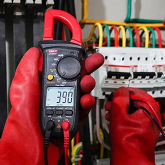 UT200A+ Dijital Kelepçe Metre (AC Clamp Meter) resmi